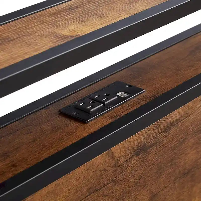 Lit double en métal avec tête et pied de lit en bois et port USB intégré