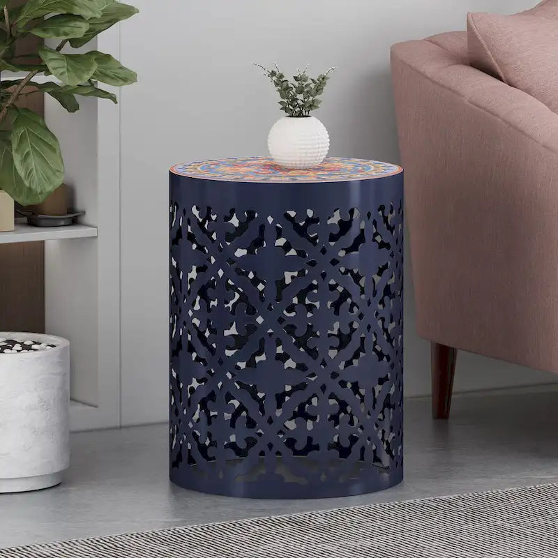 Table d'appoint intérieure en dentelle avec plateau en mosaïque de carreaux