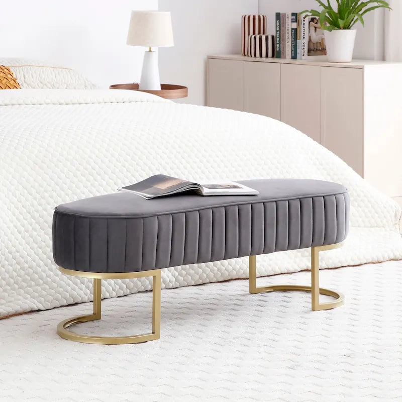 Banc de bout de lit ovale rembourré en velours avec pieds en métal doré, 122 cm