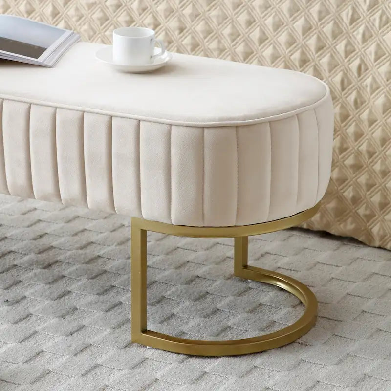 Banc de bout de lit ovale rembourré en velours avec pieds en métal doré, 122 cm